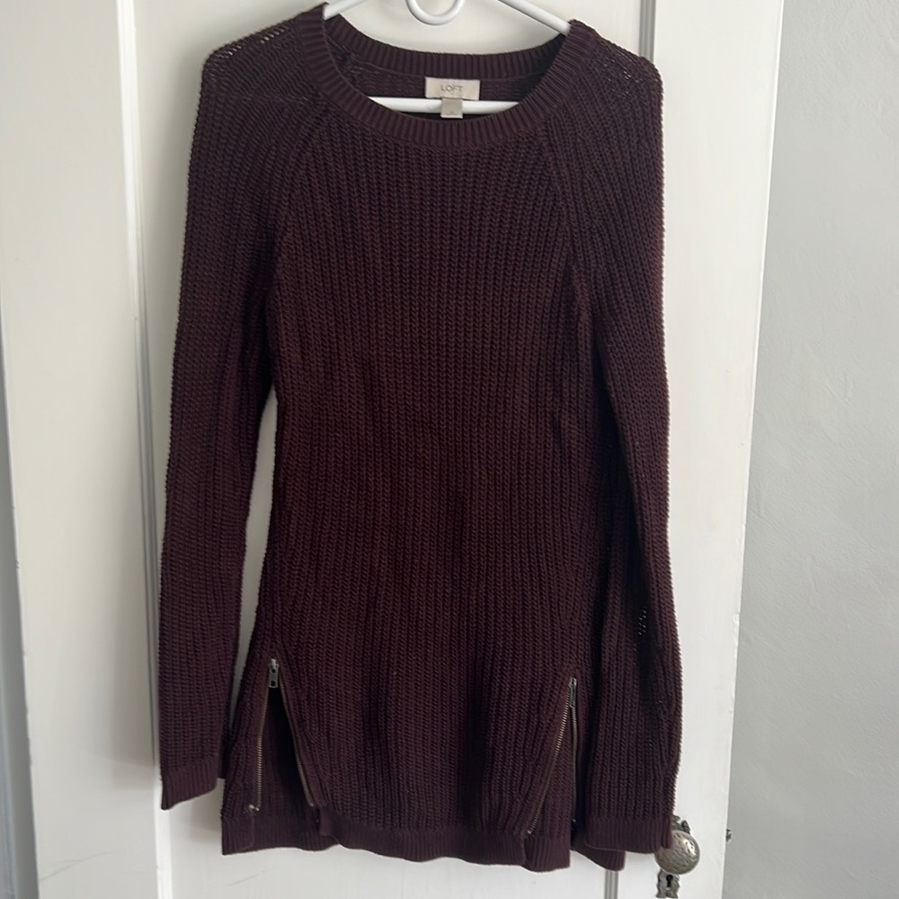 Ann Taylor loft, eggplant colored tunic
